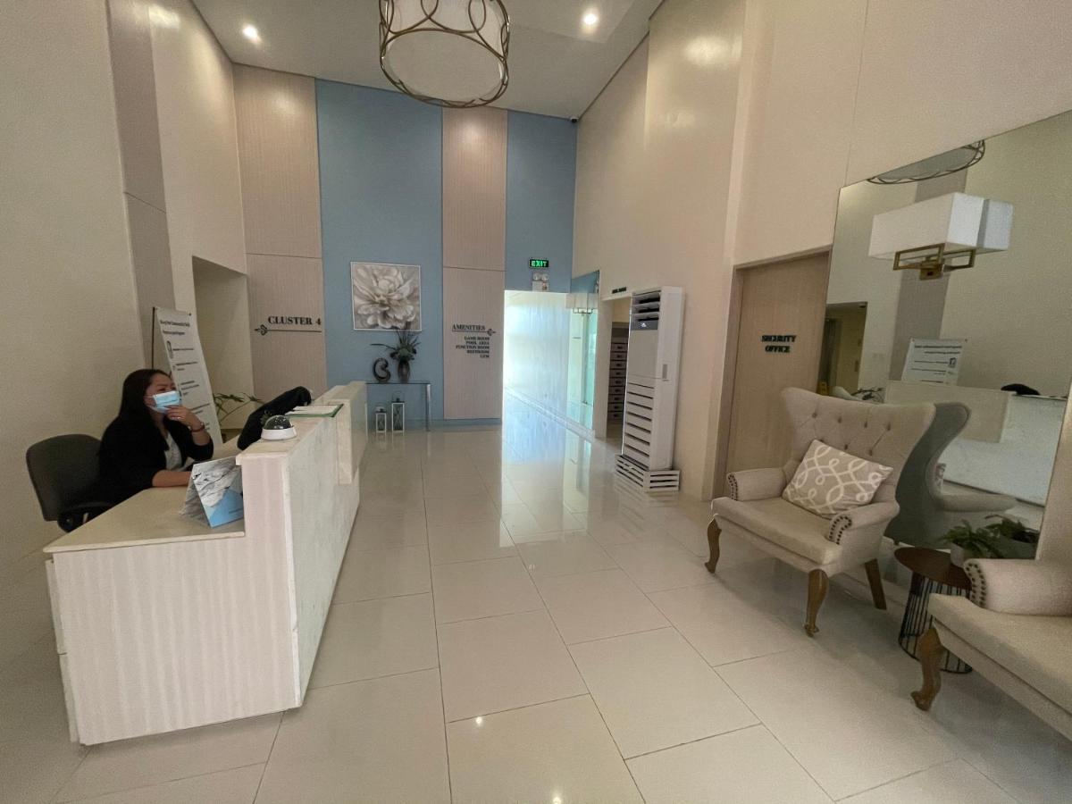 Khentdrick'S Place At Holland Park Southwoods Binan 외부 사진