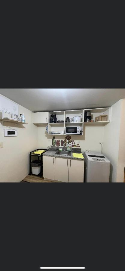 Khentdrick'S Place At Holland Park Southwoods Binan 외부 사진
